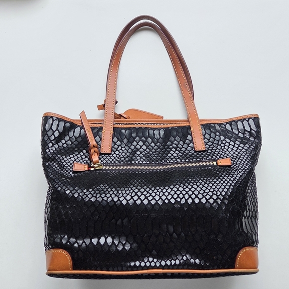 Dooney & Bourke Charleston Shopper Python Black Leather Shoulder Bag Tote - Picture 8 of 15